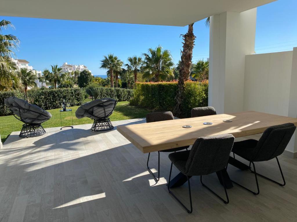 Palmsea Marbella-Estepona Буэнас-Ночес Экстерьер фото